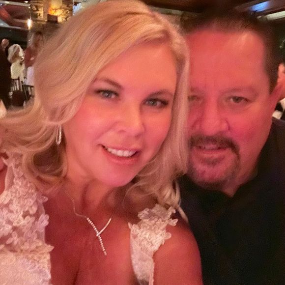 Meet your Posher, Jennifer - Picture 1 of 1